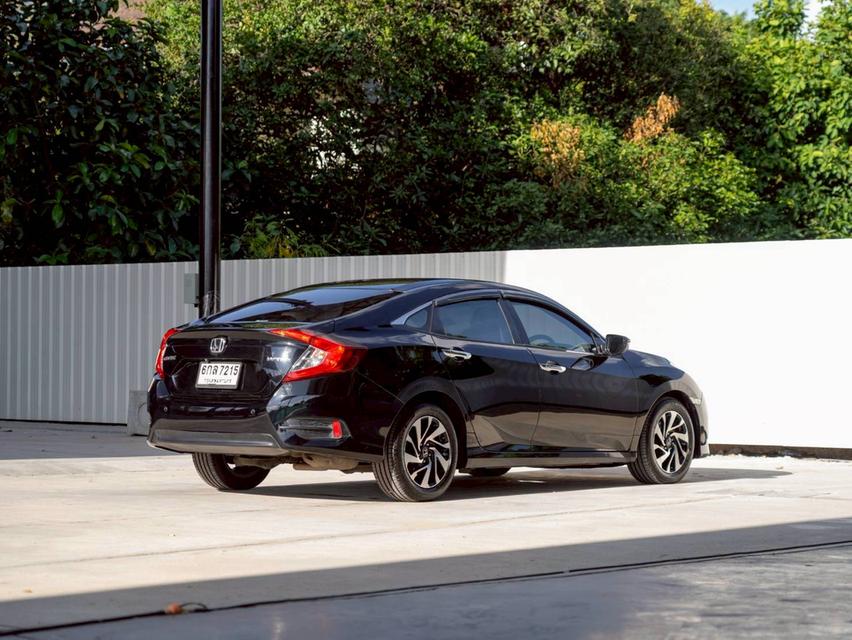 HONDA CIVIC 1.8EL ปี 2017 ประกันเครื่องเกียร์3ปี3หมื่นkm 7