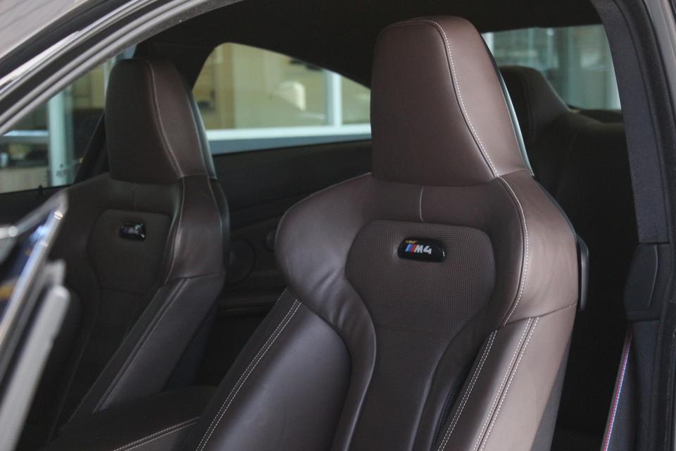 Bmw M4 LCI F82 2020 รถศูนย์Bm รูปที่ 11