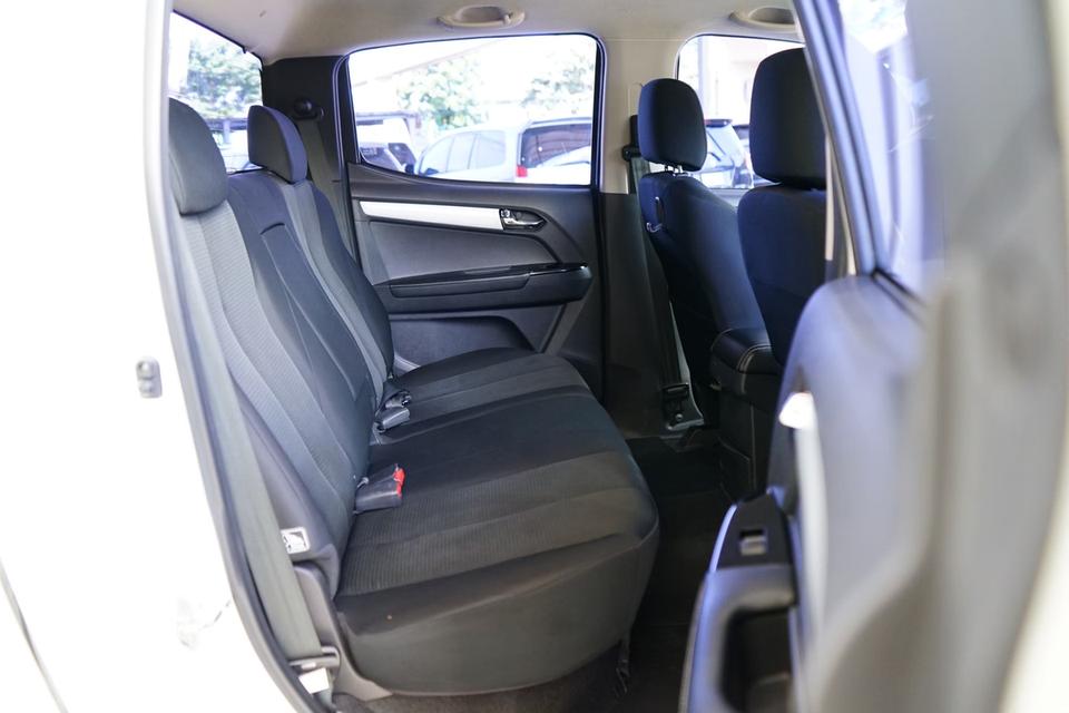 ðĐISUZU D-MAX HI-LANDER CAB4 1.9 L DDI 2018 10