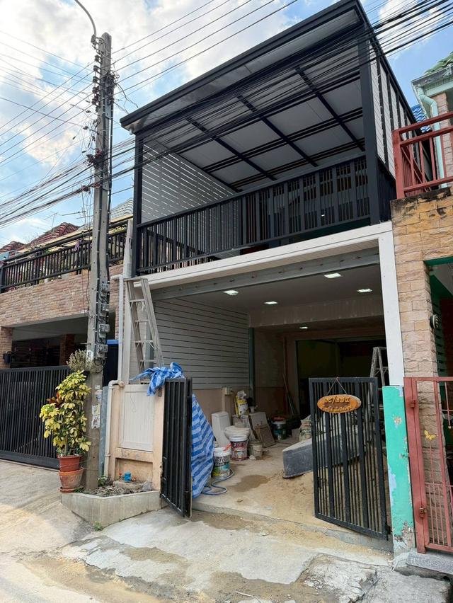 หมู่บ้านเปี่ยมสุข... 2