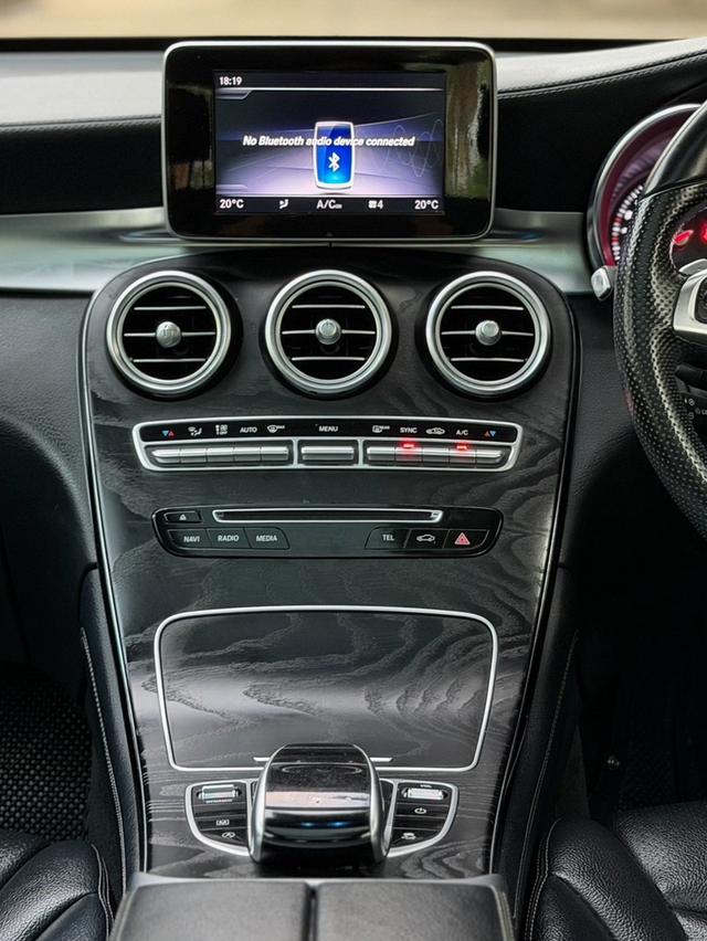Benz GLC250d AMG Dynamic 4matic ปี 2018 Top สุด Facelift ดีเซลล้วน เจ้าของเดียว หลังคา รูปที่ 14