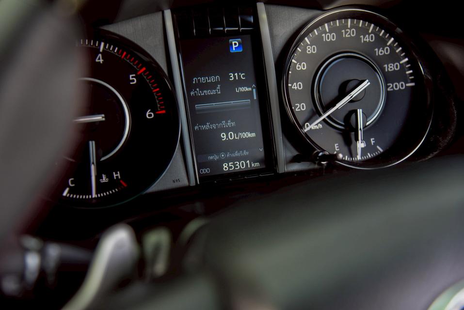 รหัสรถ CBL612 TOYOTA FORTUNER 2.4 Legender 2WD AT 2023 19