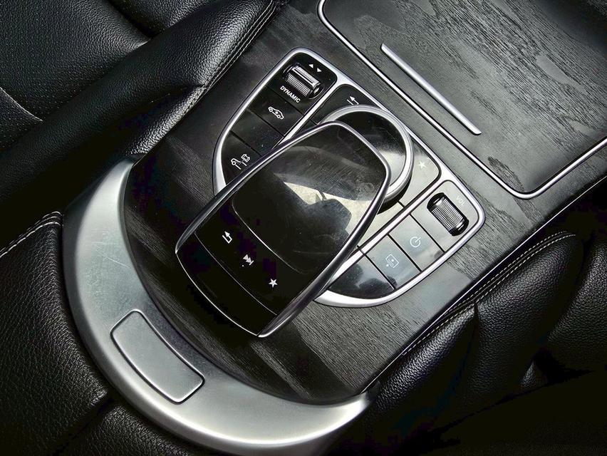 รหัสรถ WMT7504 BENZ C350e Avantgarde ปี 2016 8