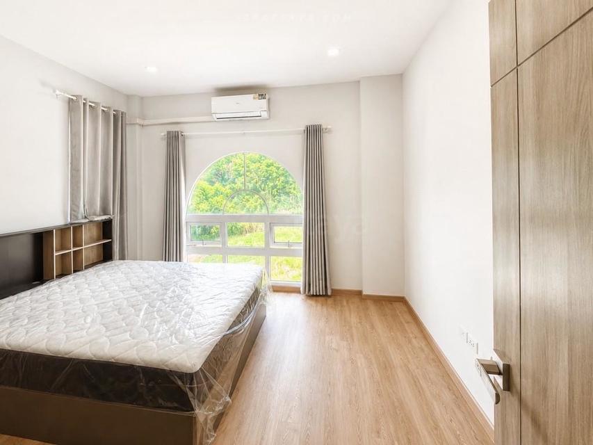 Urgent Sale — 4-Bedroom Detached House at Eak Aree Village, PattayaUrgent sale detached house at Eak Aree Village, Pattaya. Good location 5