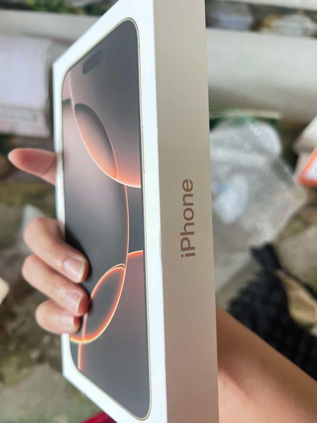 ขาย iPhone 16 pro max มือหนึ่ง 2