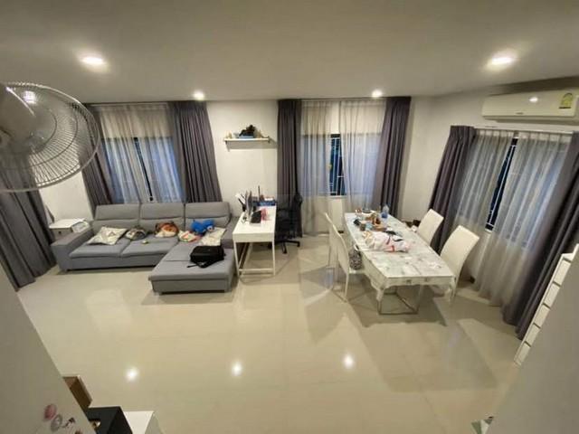 ให้เช่าบ้านเดี่ยว 2 ชั้น 52 ตรว. โกลเด้น วิลเลจ บางนา-กิ่งแก้ว เฟอร์พร้อมอยู่ ใกล้สนามบินสุวรรณภูมิ 2