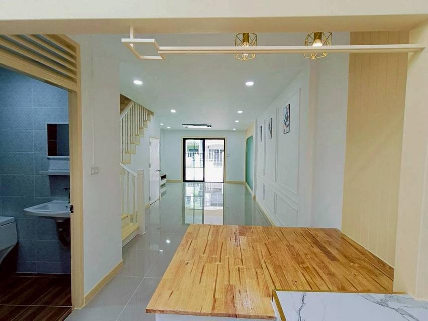 หมู่บ้านปิยวรารมย์เฟส2 10