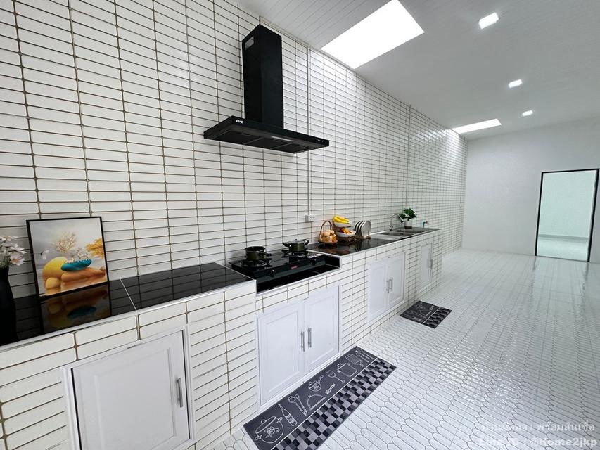 เคซี กรีนวิลล์ มิตรไมตรี 12