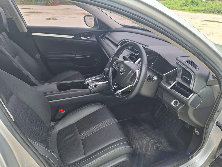 HONDA CIVIC 1.8EL 2019 10