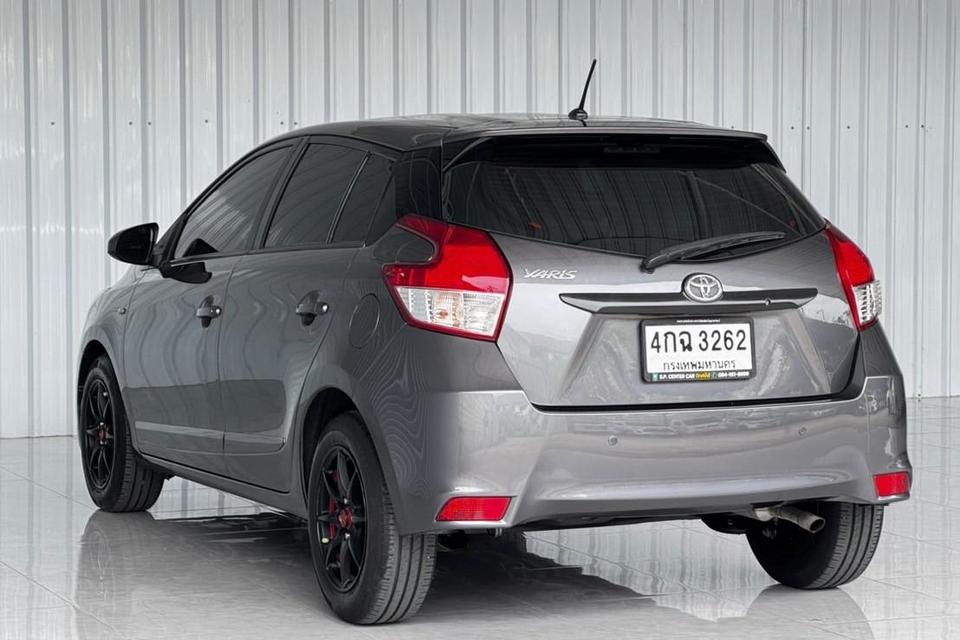Toyota Yaris 1.2J เบนซิน เกียร์ออโต้  ปี2015 6