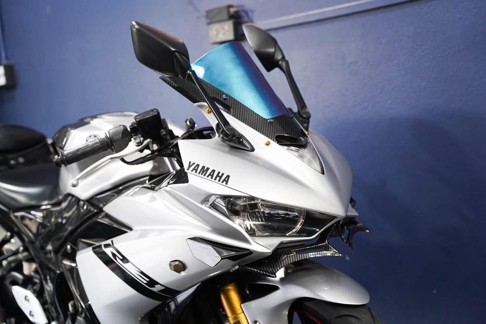 Yamaha YZF-R3 สีเทา ปี 2017 3