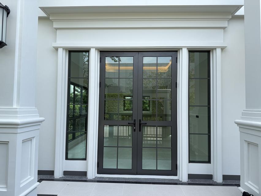 Luxury Family House for Sale Setthasiri Bangna KM.10 3