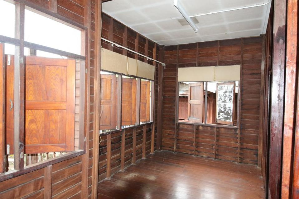 ขายบ้านพร้อมที่ดิน บ้านไม้เรือนไทย 3 ห้องนอน ติดคลองบางขุนเทียน ทำเลดี ใกล้ BTS วุฒากาศ 150 ม. 10