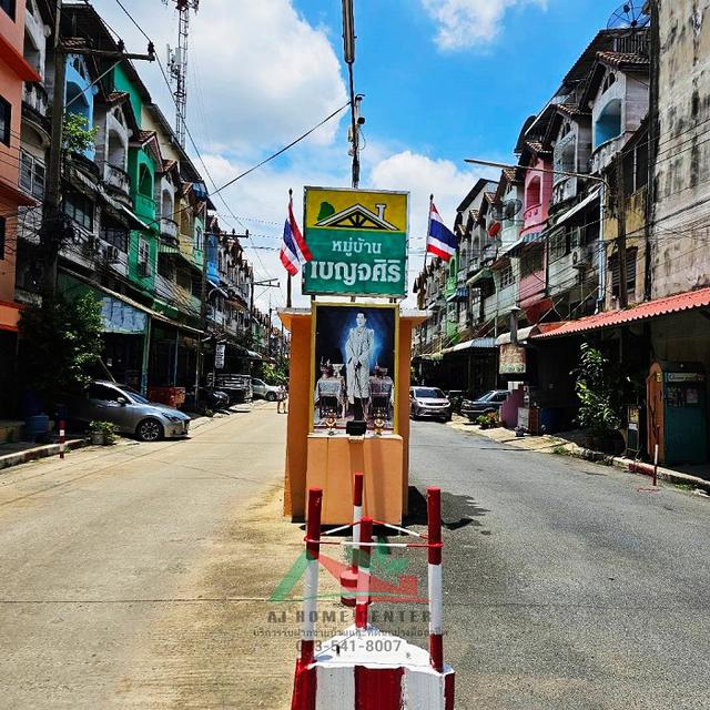 ขายตามสภาพ ทาวน์เฮ้าส์18.2ตรว. ม.เบญจศิริ เพชรเกษม91 เหมาะสำหรับซื้อไปรีโนเวท 8