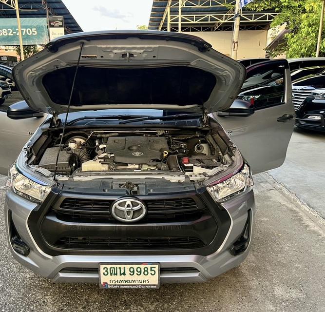 TOYOTA REVO ปี 2022 รุ่น 2.4 ตอนเดียว Z edition เกียร์ธรรมดา สีเทา รถบ้านมือเดียว เลขไมล์น้อยมากๆ 5หมื่นกว่าkm ซื้อมา รูปที่ 15