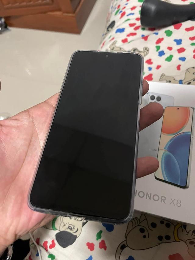 โทรศัพท์​ Honor​x8​ พร้อมกล่อง​