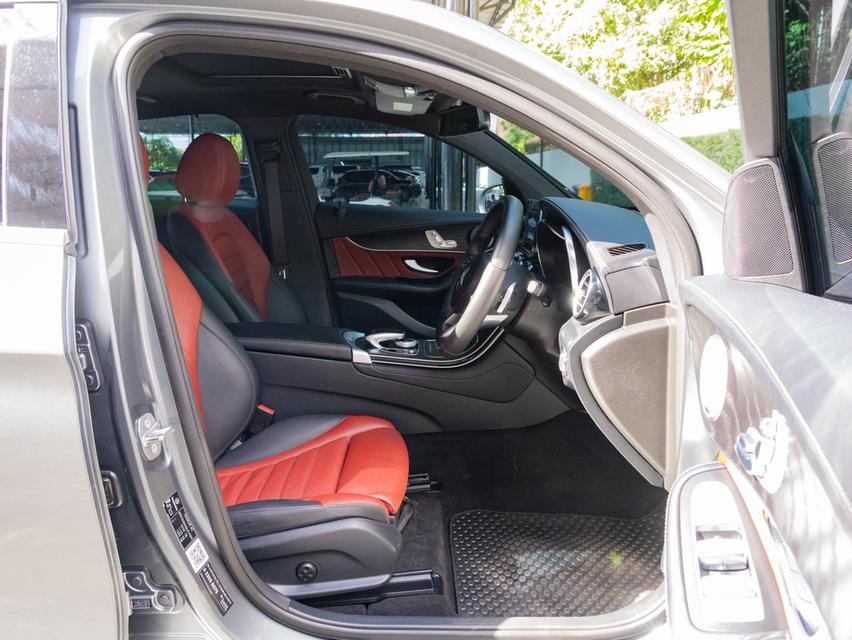 Mercedes-Benz GLC 250 2.0 (W253) 4MATIC AMG Plus Coupe 2018 รูปที่ 11