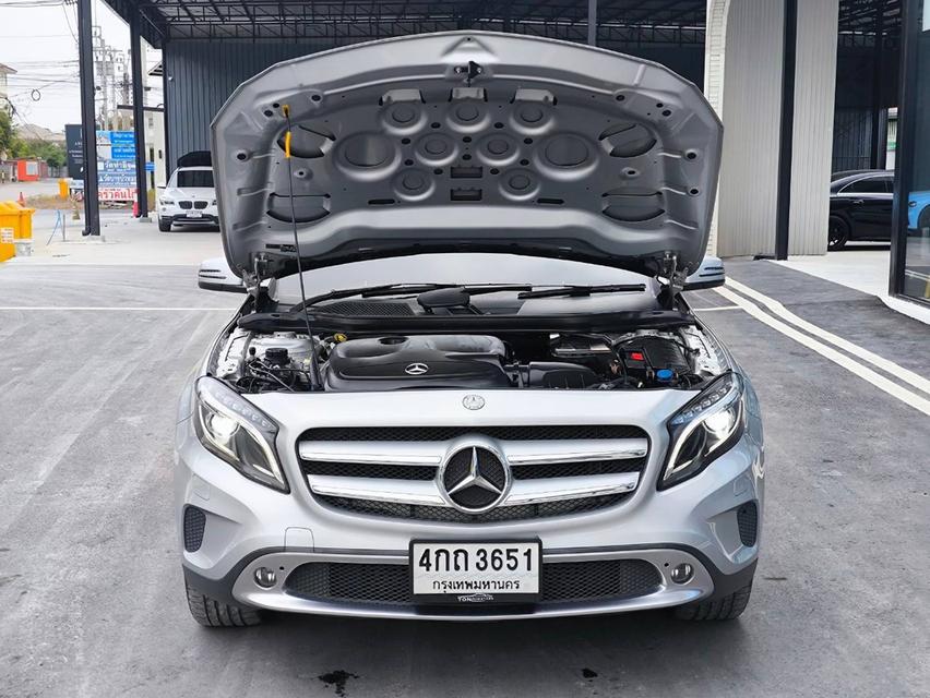 รหัสรถ KPV36512015 Mercedes-Benz GLA-Class 1.6 GLA200 SUV ผ่อนเริ่มต้น 12,000 บาท 4