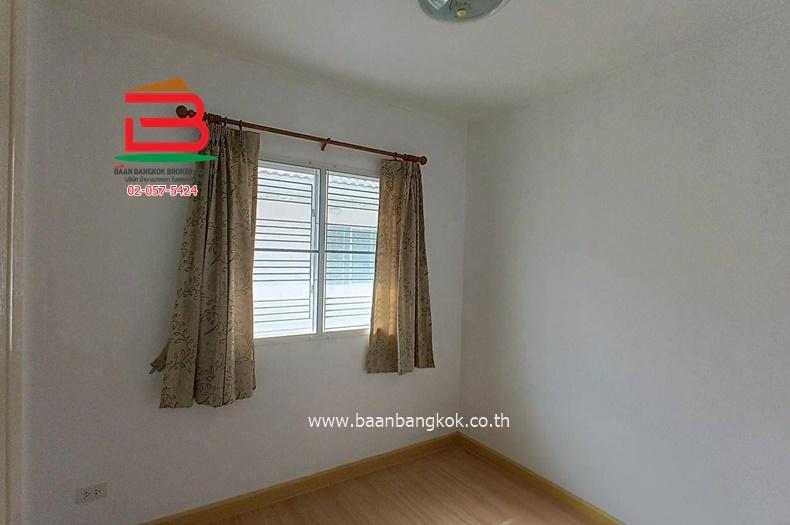 ทาวน์เฮาส์ หมู่บ้าน พฤกษาวิลล์ วงแหวน-พระราม 2 (ใกล้เซนทรัลพระราม 2) เนื้อที่ 17.5 ตรว. ถนนพระราม 2 แขวงแสมดำ เขตบางขุนเทียน 11