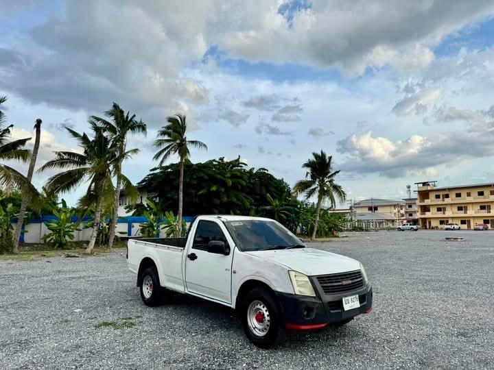 Isuzu D-Max  สีขาว