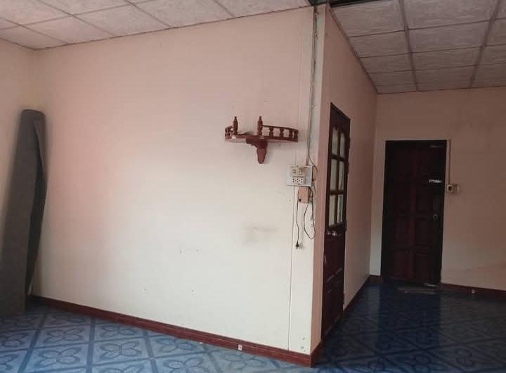 ขายถูกที่สุดบ้านสวนมี3หลังพร้อมที่ดิน295.5ตรว.โฉนดครุฑแดง ราคาถูกที่สุด1.35ล้าน โฉนดครุฑเเดง มีต้นไม้ผล 6