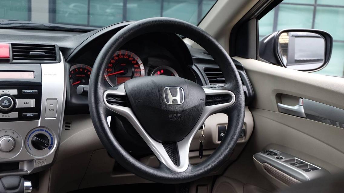 รหัสรถ KN1898 HONDA CITY รุ่น V LPG 14