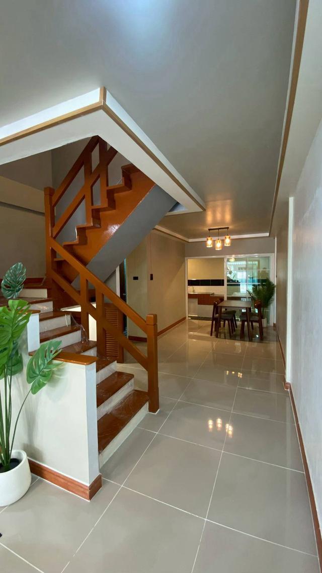 🏠 ทาวน์เฮาส์ 2 ชั้น 2 นอน 2 น้ำ พร้อมของแถมครบ ราคาเพียง 1.79 ล้าน 📌 หมู่บ้านดิเอมเมอรัลด์พาร์ค 2 12