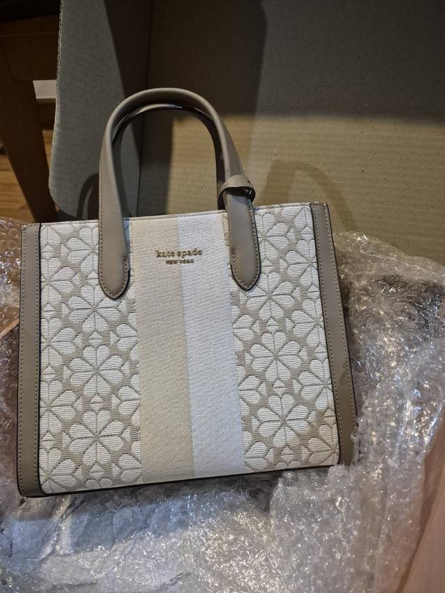 ขายกระเป๋าแบรนด์แท้ Kate Spade สวยมาก