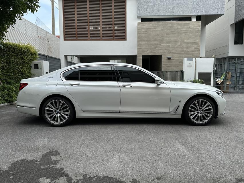 BMW 740le, pure excellence 5