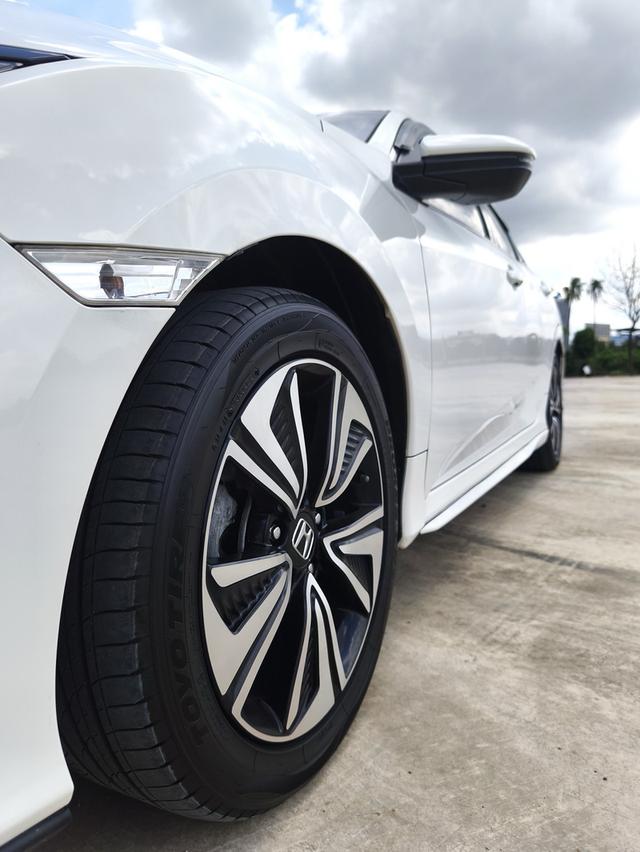 HONDA CIVIC FK 1.5 TURBO EL 2018 13