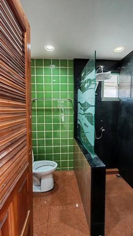 ขายบ้านรีโนเวทเดอะวิลเลจบางแสน บ้านแฝดสไตล์บ้านเดี่ยว สภาพใหม่มาก ทำใหม่ทั้งหลัง คุ้มค่า น่าซื้อ เนื้อที่ 36 ตารางวา 3 ห 7