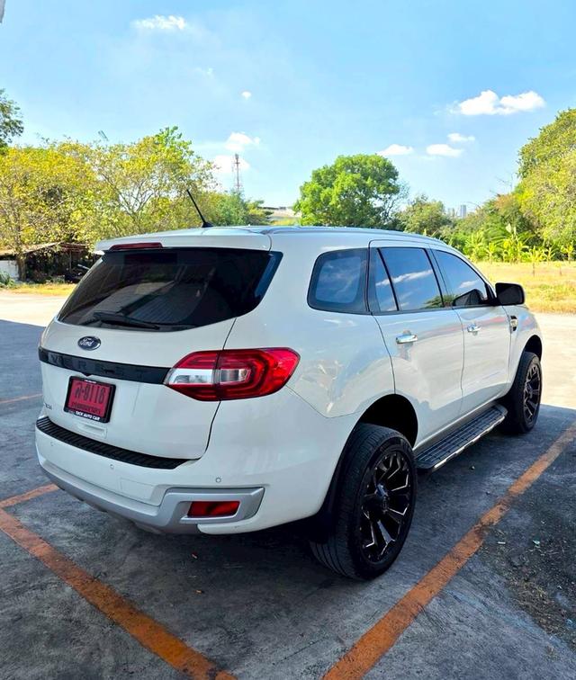 Ford Everest 2.2 Titanium Plus 2WD สีขาว ปี 2017 ไมล์ 89,000 กม. 5