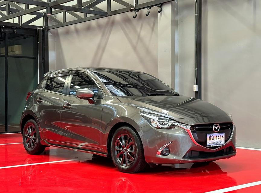 2020 MAZDA 2 1.3 HIGH CONNECT รถมือเดียว 7X,XXX กม สภาพเหมือนใหม่ รถเข้าศูนย์ทุกระยะ ไม่มีอุบัติเหตุครับ
