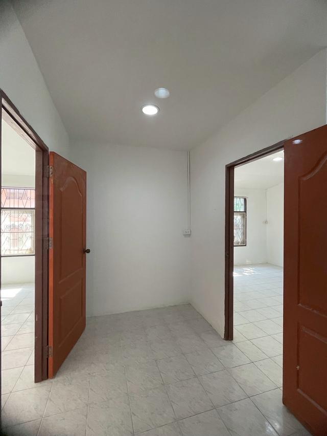 ขายด่วน! บ้านเดี่ยวชั้นเดียว 7