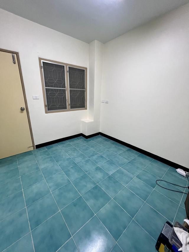 ห้องเอื้ออาทร บางขุนเทียน 3 ซอยเทียนทะเล 28 รีโนเวทใหม่ พร้อมอยู่ 8