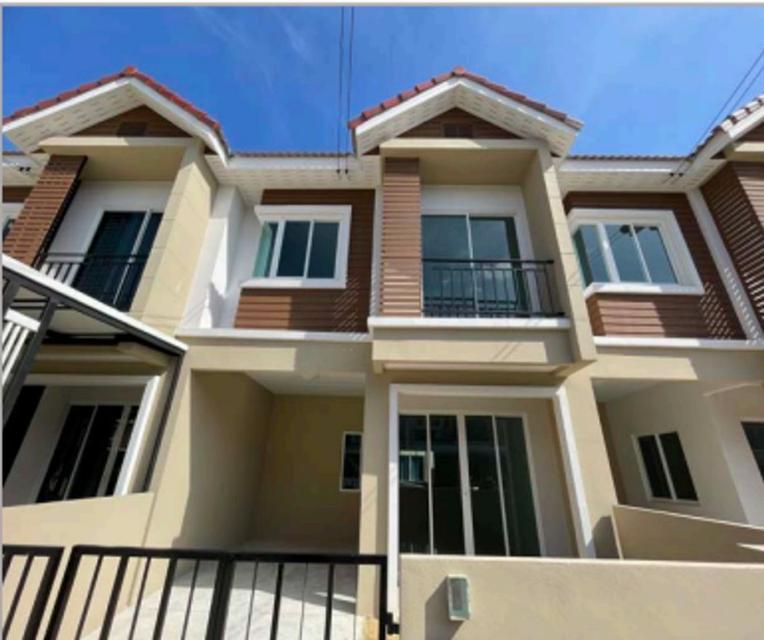 ให้เช่า ทาวน์เฮ้าส์ 2 ชั้น หมู่บ้านพิศาล สุวรรณภูมิ (โครงการ 2-1) 20 ตรว 113 ตรม. 3 นอน 2 น้ำ 1