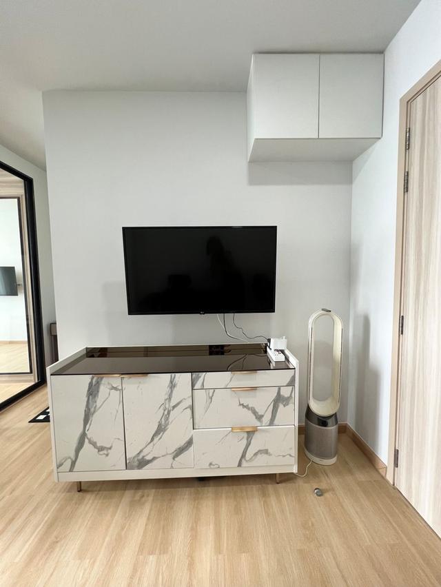 For Sale ด่วนขายคอนโด ชีวาทัย เกษตร-นวมินทร์ ( Chewathai Kaset–Nawamin )เฟอร์ฯ+ เครื่องใช้ไฟฟ้าครบ พร้อมอยู่ เปลี่ยนพื้นใหม่ทั้งห้อง ใกล้รถไฟฟ้า BTS เ 4