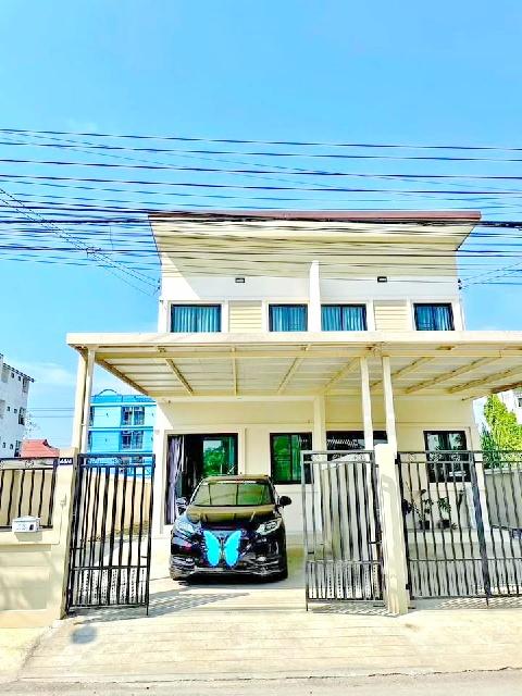 ลาดกระบัง 900ม. หลวงแพ่ง APLสุวรรณภูมิ 4กม. โลตัส ให้เช่าบ้าน 1หลัง 18ตร.วา. 2 นอน 2 น้ำ สจล.4 กม.พร้อมเฟอร์ ตลาดหัวตะเข