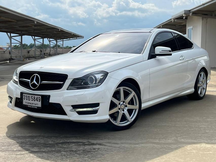 Benz C180 CGI Coupe AMG Package (W204) 2013 รถหรู สภาพสวยประวัติดี ราคาเร้าใจ 1