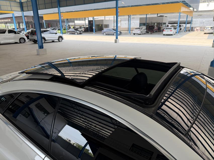 รถยนต์ BENZ E200 COUPE ปี 20 รูปที่ 17