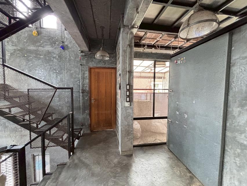 บ้านเดี่ยว 3 ชั้น 16