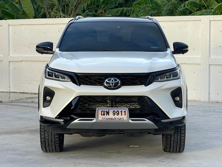 ขายToyota Fortuner 2.8 4wd ปี21 2