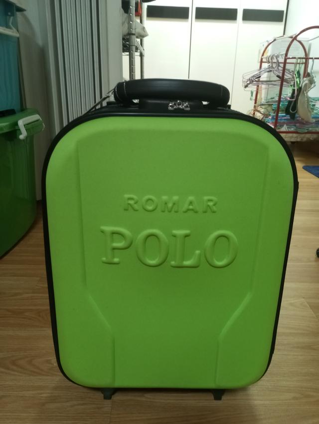 กระเป๋าเดินทางลากล้อRomar Polo 