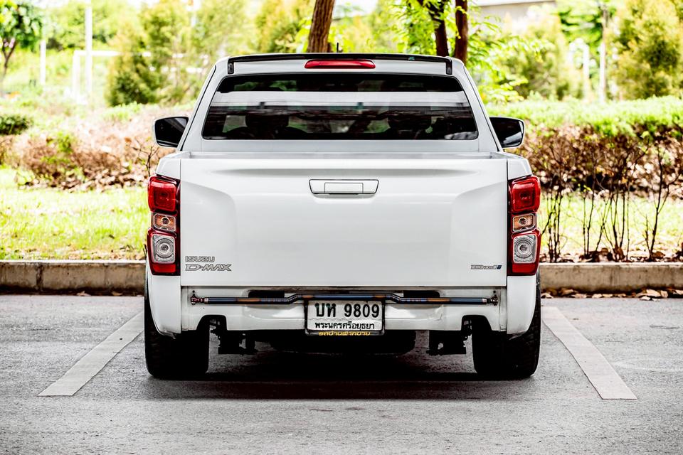 ISUZU D-MAX SPACECAB 1.9 Ddi S ปี 2020 สีขาว มือเดียวป้ายแดง 6
