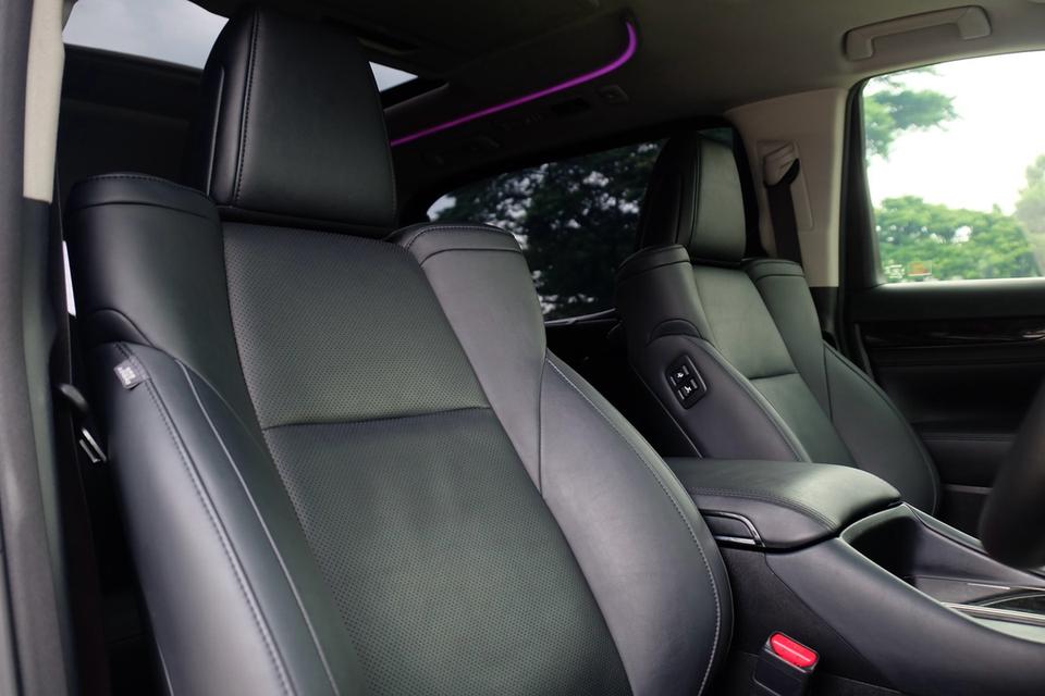 Toyota Alphard 2.5 SC Package ปี 2022 สีขาว ชุดแต่ง Modellista แท้ รอบคัน ราคาเร้าๆ จองให้ทัน รูปที่ 12