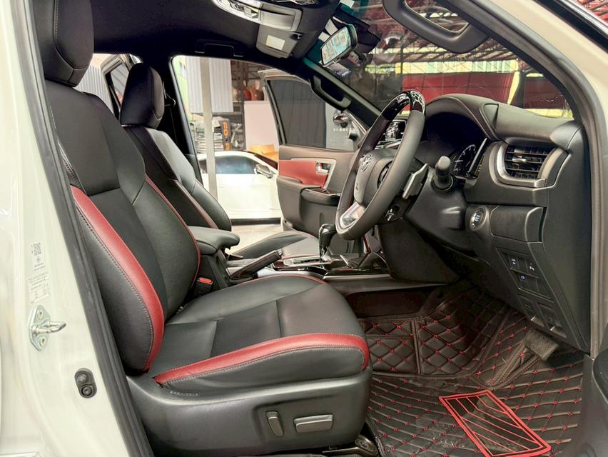 TOYOTA FORTUNER 2.4 Legender 4WD ปี 2023 รูปที่ 14