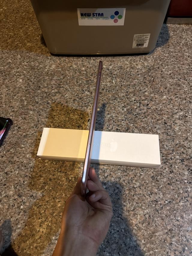 ขายiPadPro9.7สีRose Gold32กิ๊กWifi Celluerใส่ซิมได้ถูกๆใช้งานดี รูปที่ 6