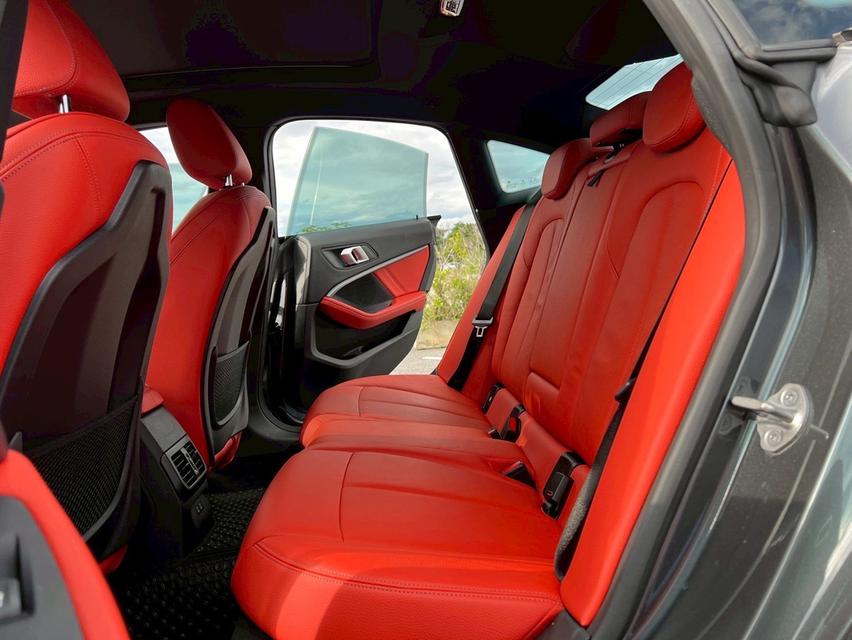 BMW 220i Grand Coupe M Sport ปี 2021 จด 2022  12