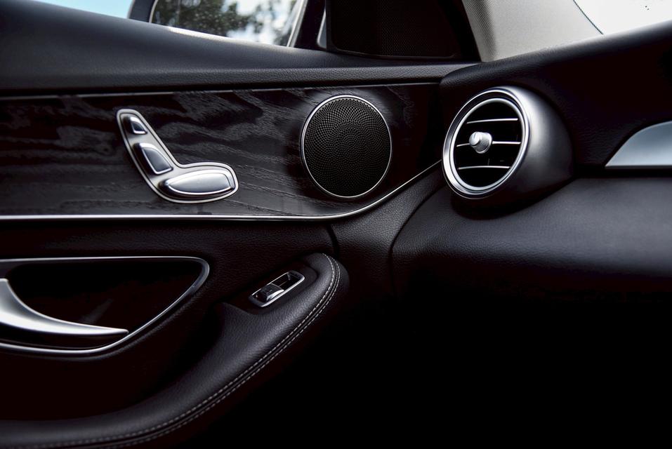 รหัสรถ CBL2917 Mercedes-Benz C350e Avantgarde W205 AT 2018 18