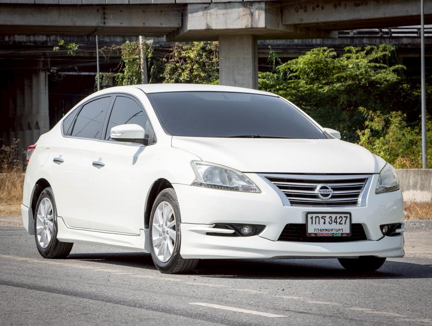 NISSAN SYLPHY 1.6 V ปี 2013